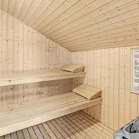 Cozy In Nexo With Sauna Snogebaek
