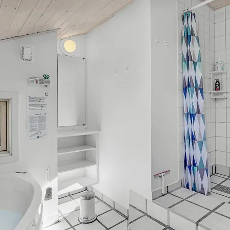 Cozy In Nexo With Sauna * Snogebaek